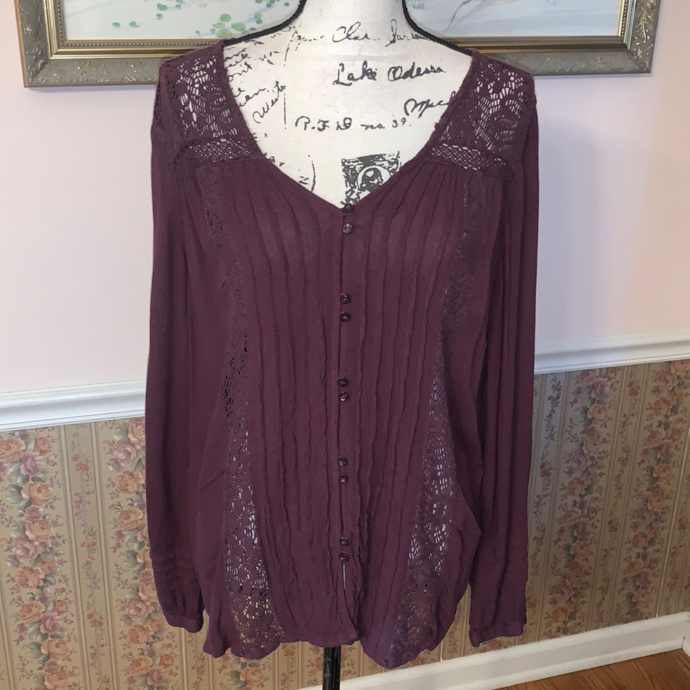 AMERICAN EAGLE OUTFITTERS maroon peasant blouse L